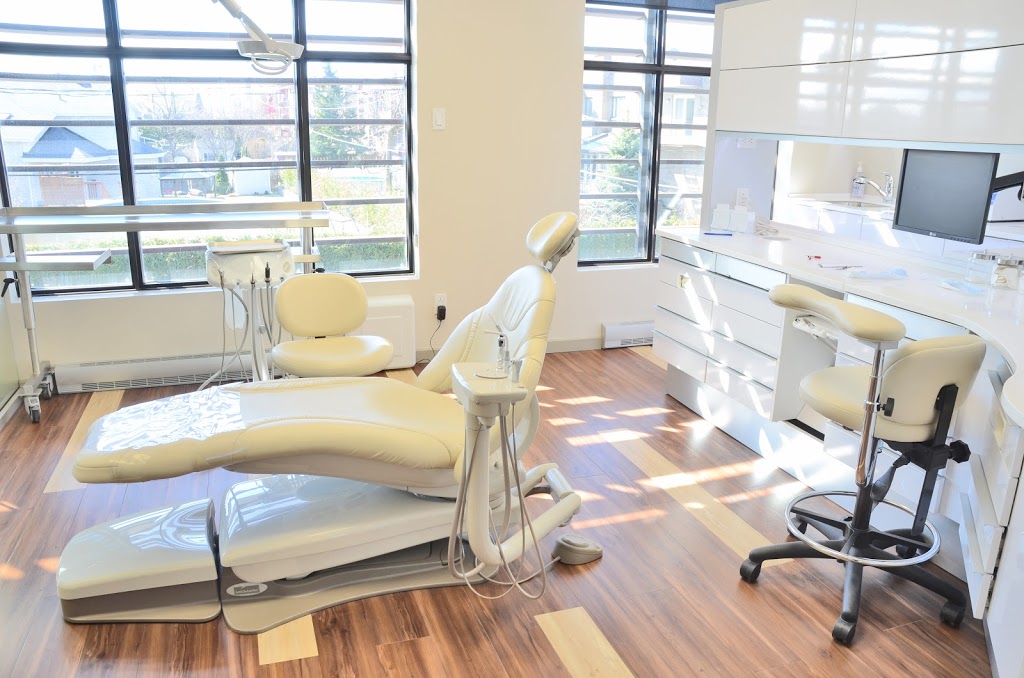 Dentiste à Laval API Groupe Dentaire | 380 Boulevard Dagenais E, Laval, QC H7M 5H4, Canada | Phone: (450) 662-6060