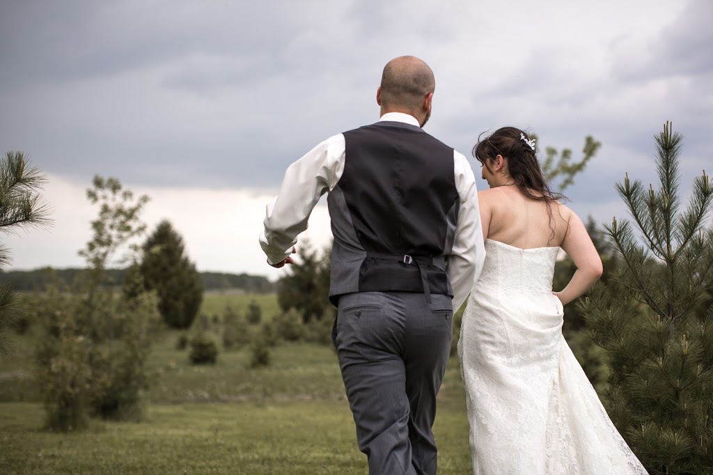 Cast & Crewe Photography | 312 Stanley St, Ayr, ON N0B 1E0, Canada | Phone: (519) 222-4183