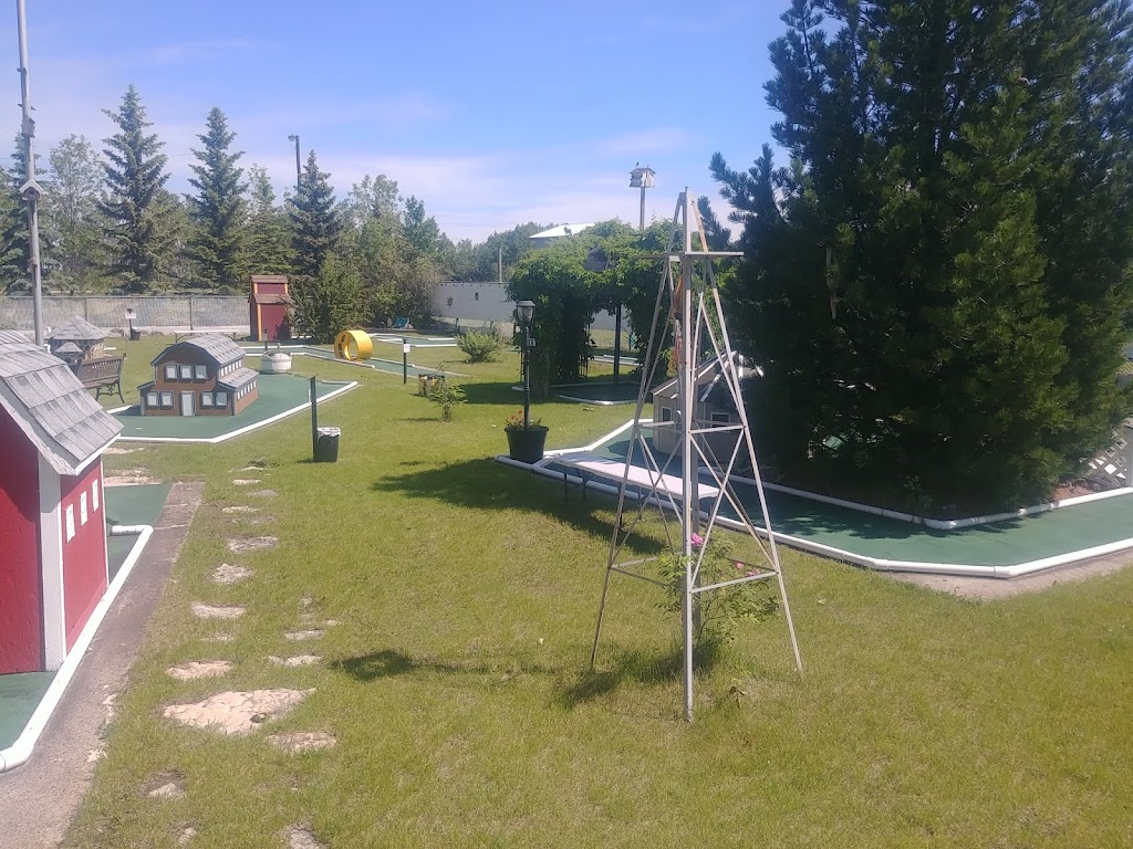 Manitou Mini Golf | 203-209 365 Hwy, Manitou Beach, SK S0K 4T1, Canada | Phone: (306) 250-4801