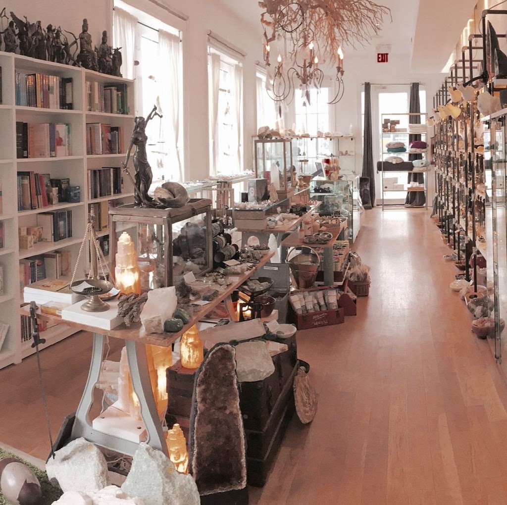The Rock Store | 154 Harbord St, Toronto, ON M5S 1H2, Canada | Phone: (416) 516-2191