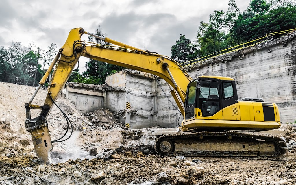 Excavation Akoury | 7750 Bd Cousineau Suite 404, Saint-Hubert, QC J3Z 0C8, Canada | Phone: (514) 717-3028