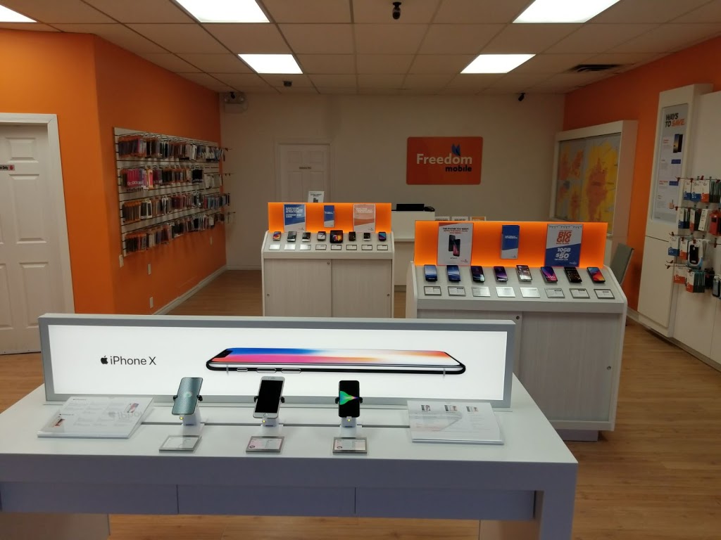 Freedom Mobile | 371 Wellington Rd, London, ON N6C 4P9, Canada | Phone: (519) 266-2610
