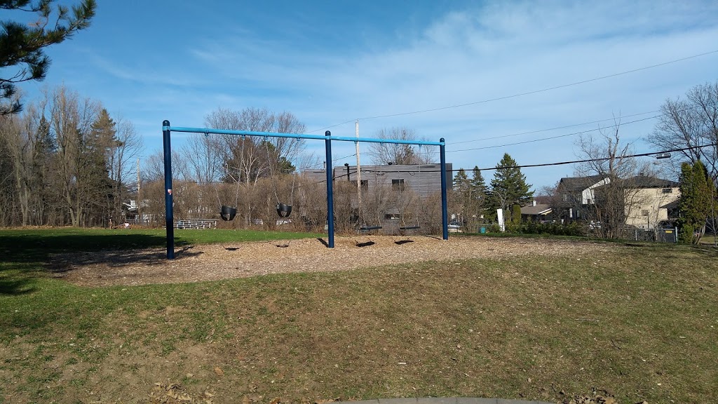 Parc St-Isabelle (Terrain de soccer) | 3000 Rue de la Matapédia, Québec, QC G1W 1Y1, Canada