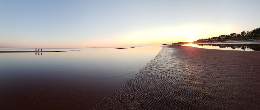 A Distant Shore Beachfront Cottages | 154 MacDougall Rd, Bonshaw, PE C0A 1C0, Canada | Phone: (902) 675-2447
