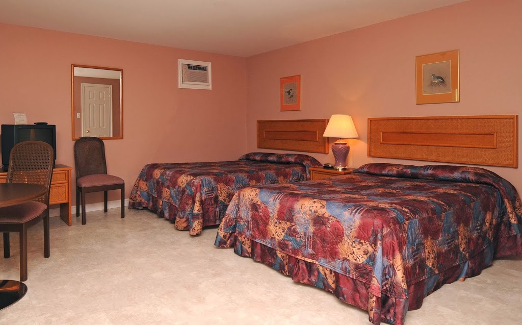 Gaudet Chalets & Motel | 14 Bellevue Heights, Shediac, NB E4P 1H2, Canada | Phone: (506) 533-8877