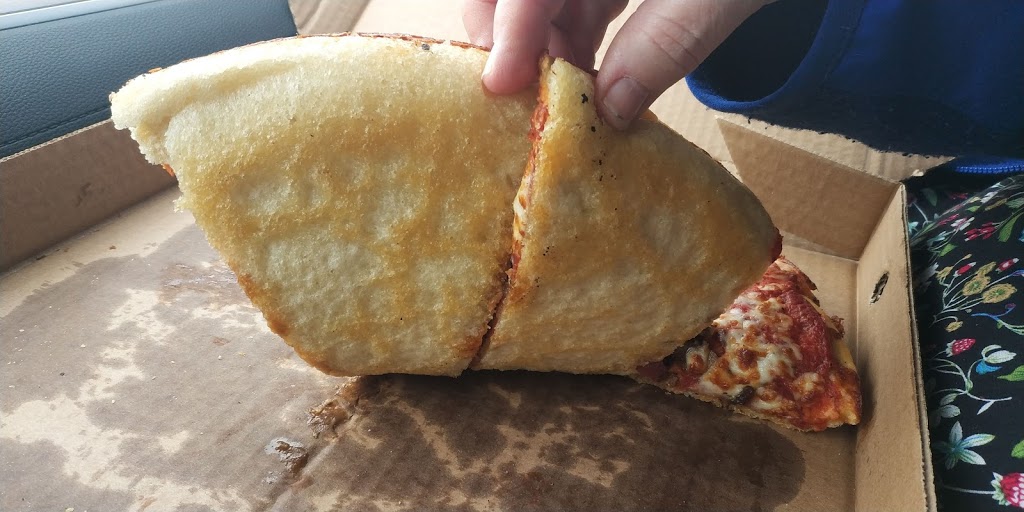 Pizza Hut | 203 Main St, Stayner, ON L0M 1S0, Canada | Phone: (705) 428-8888