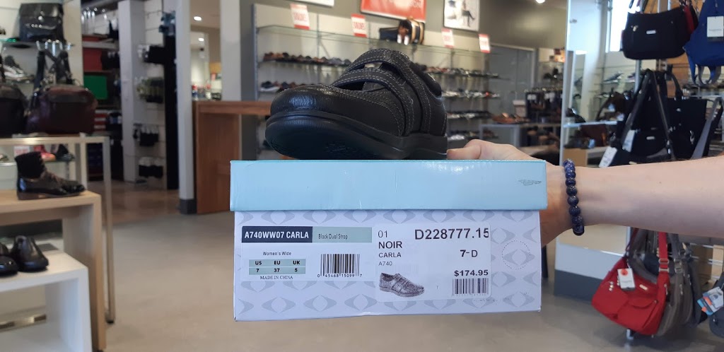 Caron Chaussures | 4830 Boulevard des Forges, Trois-Rivières, QC G8Y 1W9, Canada | Phone: (819) 376-2413