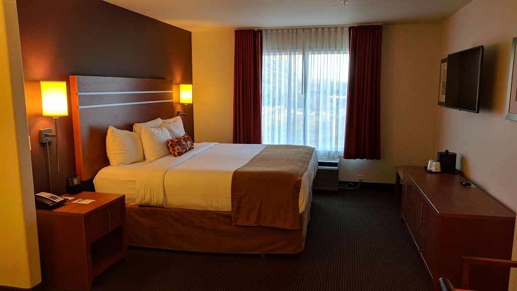 Wingate by Wyndham Calgary South | 400 Midpark Way SE, Calgary, AB T2X 3S4, Canada | Phone: (403) 514-0099