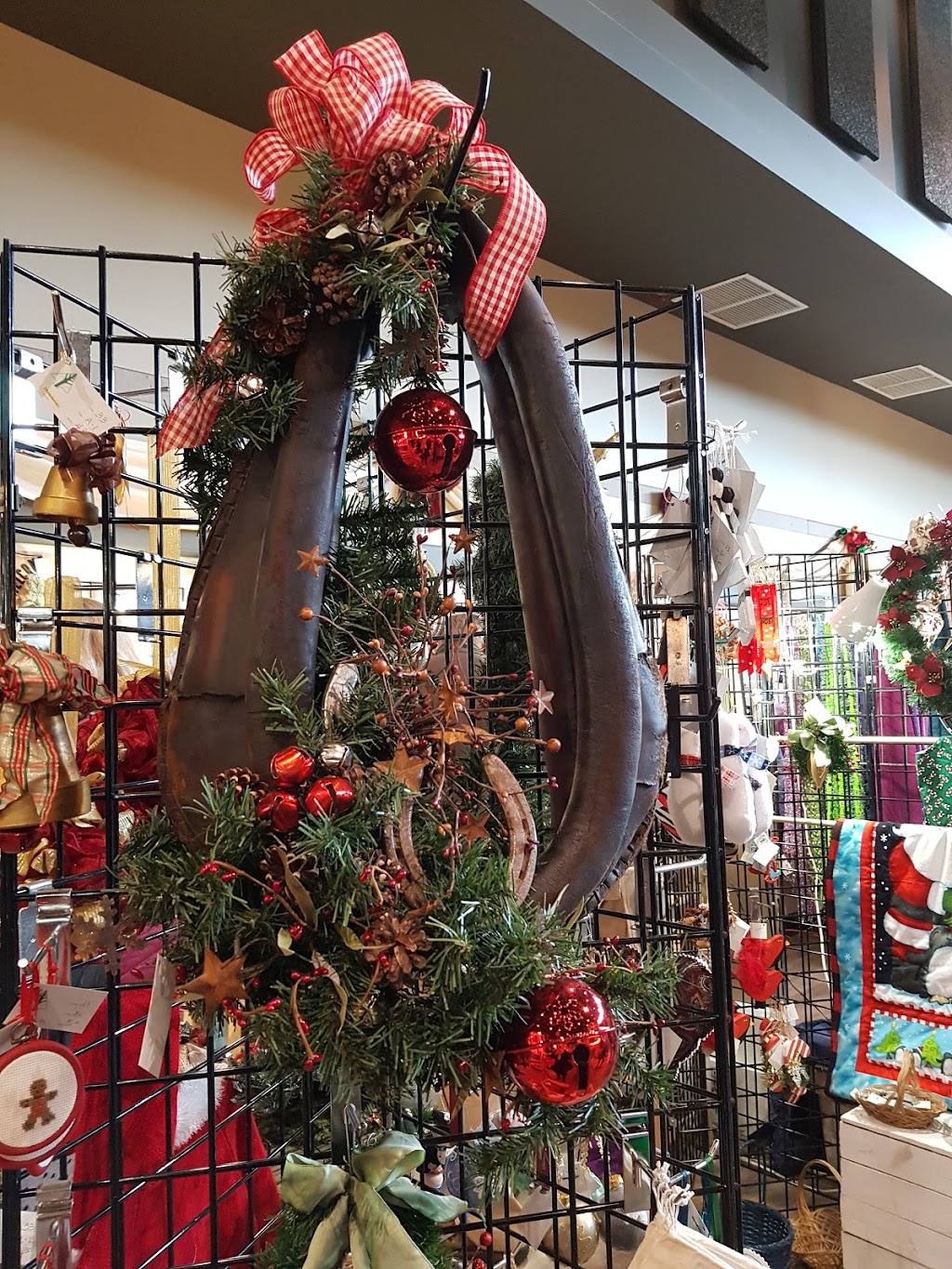 Bragg Creek Community Centre | 23 White Ave, Bragg Creek, AB T0L 0K0, Canada | Phone: (403) 949-4277