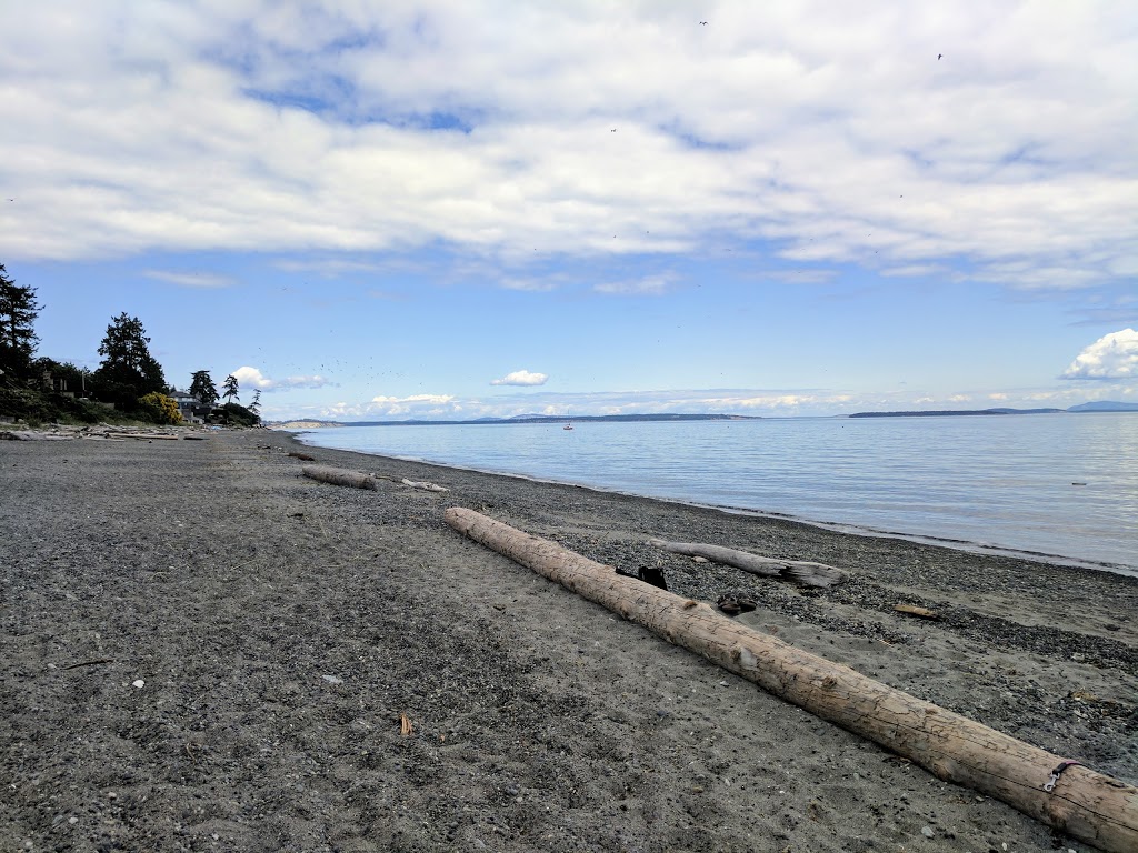 McMorran Park and Beach Access | 5115 Cordova Bay Rd, Victoria, BC V8Y 2K1, Canada