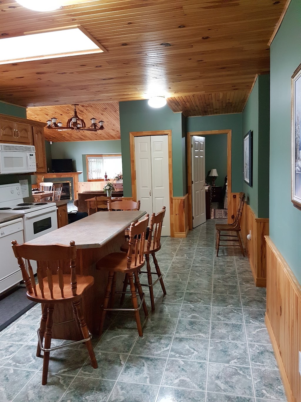 Dawsons Seaside Getaway | 208 Dawson Rd, Borden-Carleton, PE C0B 1X0, Canada | Phone: (902) 855-3183