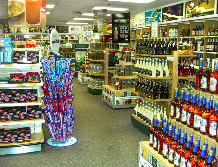 Duty Free Americas - Sumas | 108 Harrison St, Sumas, WA 98295, USA | Phone: (360) 988-9413
