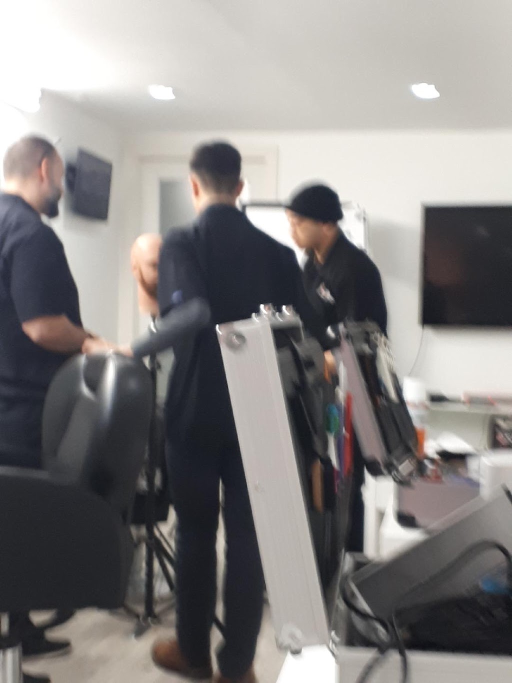 Barber clever training program | 1850 Eglinton Ave W, York, ON M6E 2J4, Canada | Phone: (416) 785-4915