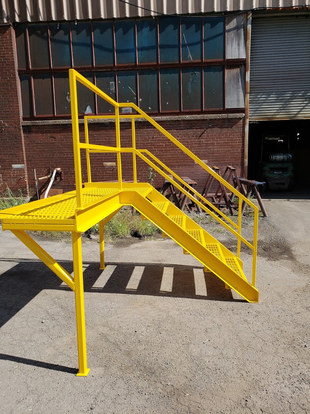 CAD Railway Industries | 155 Bd Montréal-Toronto, Lachine, QC H8S 1B4, Canada | Phone: (514) 634-3131