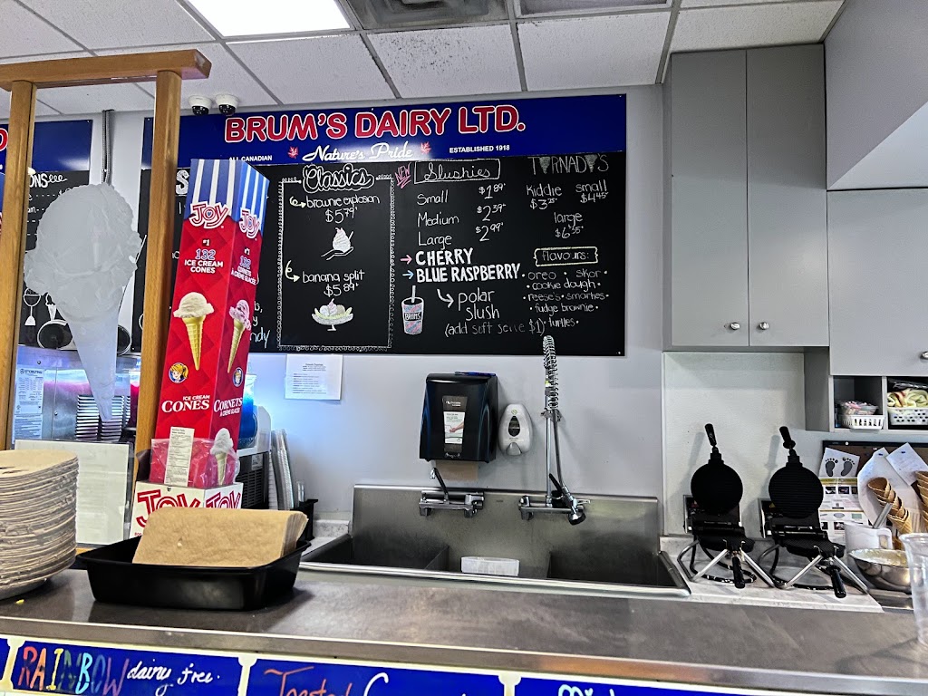 Brums Dairy LTD | 631 Bruham Ave, Pembroke, ON K8A 4Z8, Canada | Phone: (613) 735-2325