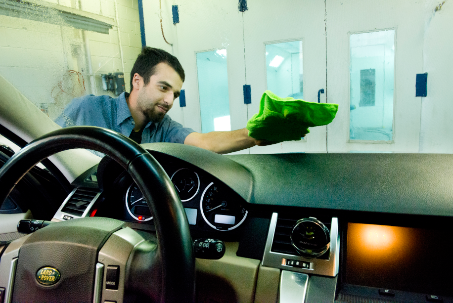 Rutherford Collision Centre: Brampton Collision Repair | 161 Rutherford Rd S, Brampton, ON L6W 1L3, Canada | Phone: (905) 456-3116