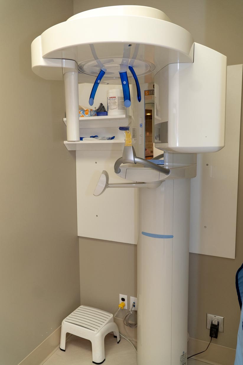 Oakridge Crossing Dental | 2580 Southland Dr SW #58a, Calgary, AB T2V 4J8, Canada | Phone: (403) 475-9800