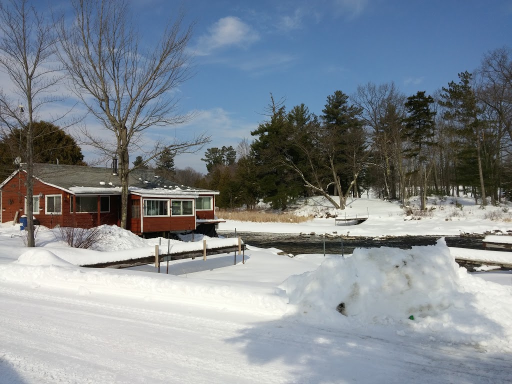 Domaine Des Erables (Lac Brome) Inc | 688 Rue de Bondville, Foster, QC J0E 1R0, Canada | Phone: (450) 242-8888