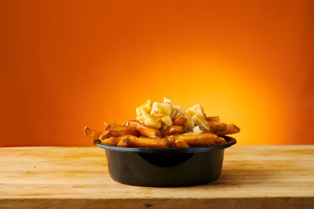 Quik Chik - Heartland | 801 Matheson Blvd W #16, Mississauga, ON L5V 2N6, Canada | Phone: (905) 890-7861