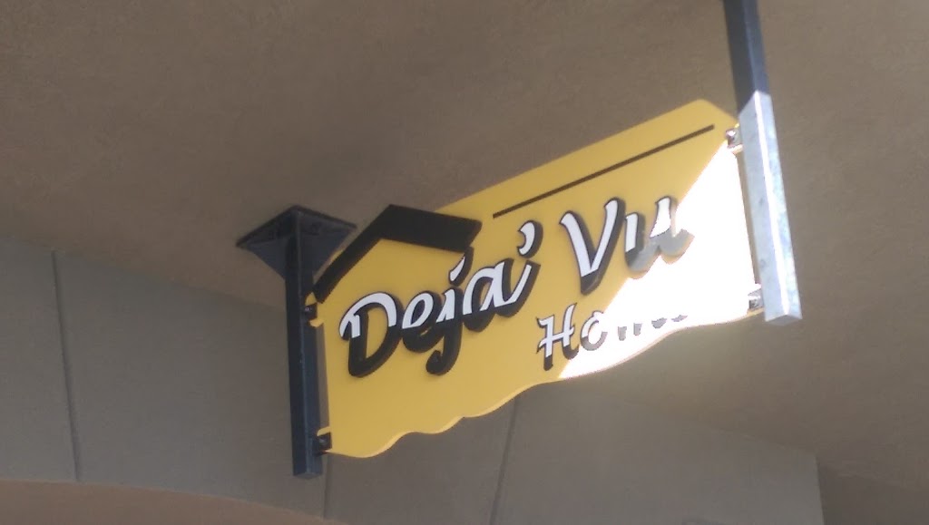 Deja Vu Gift & Decor | 4200 Beach Ave, Peachland, BC V0H 1X6, Canada | Phone: (250) 767-9190