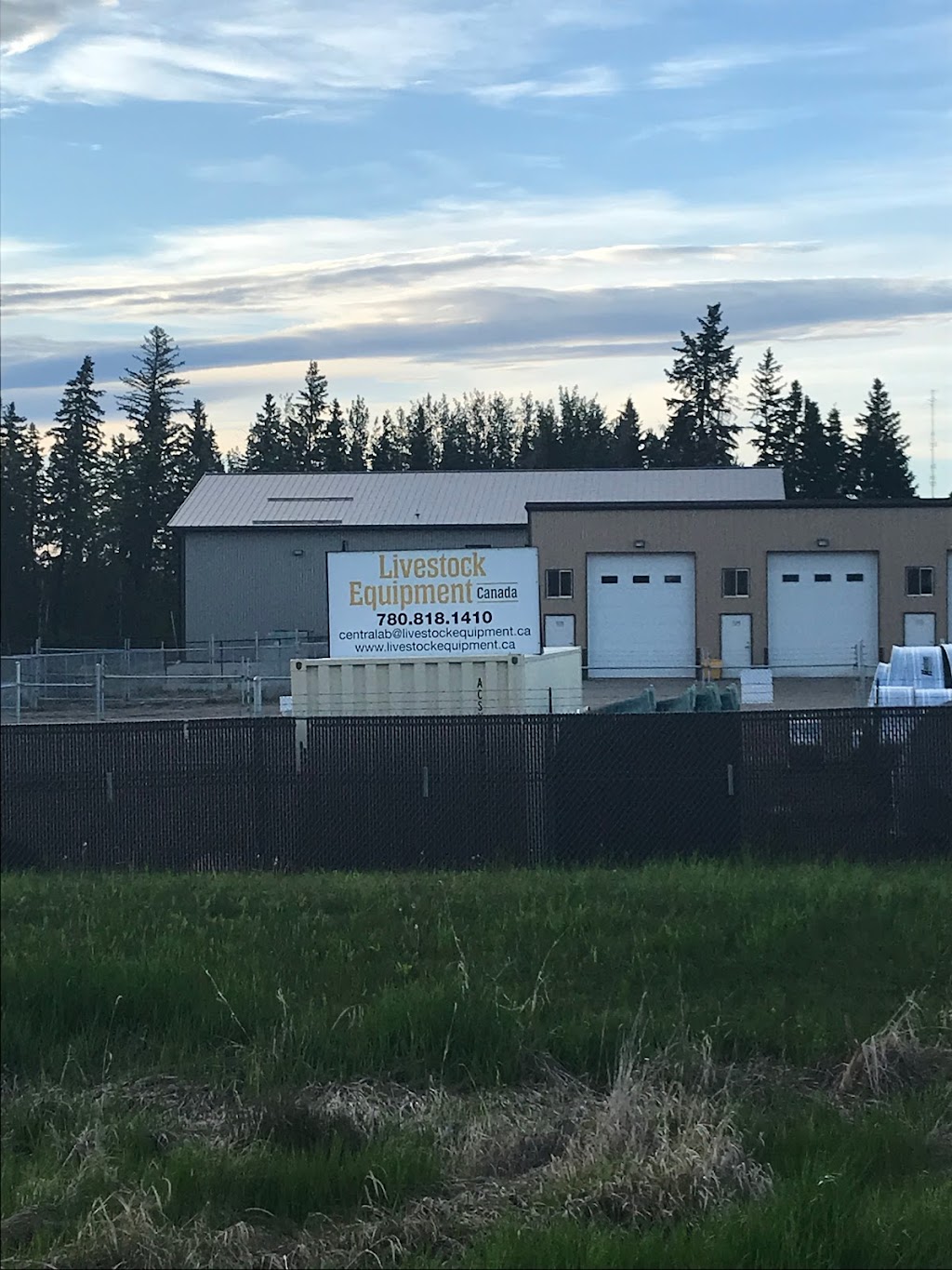 Livestock Equipment Canada - Central Alberta | 2 Legend Trail, Stony Plain, AB T7Z 0B1, Canada | Phone: (780) 818-1410