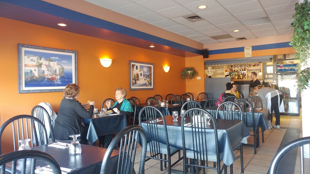 Tuxedo Village Family Restaurant | 2090 Corydon Ave, Winnipeg, MB R3P 0N3, Canada | Phone: (204) 897-6565