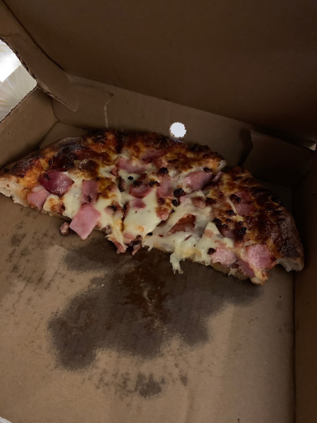 Liverpool Pizzeria | 155 Main St, Liverpool, NS B0T 1K0, Canada | Phone: (902) 354-2422