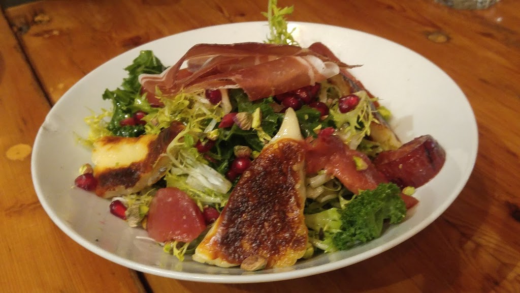 Pizzeria Defina | 321 Roncesvalles Ave, Toronto, ON M6R 2M6, Canada | Phone: (416) 534-4414