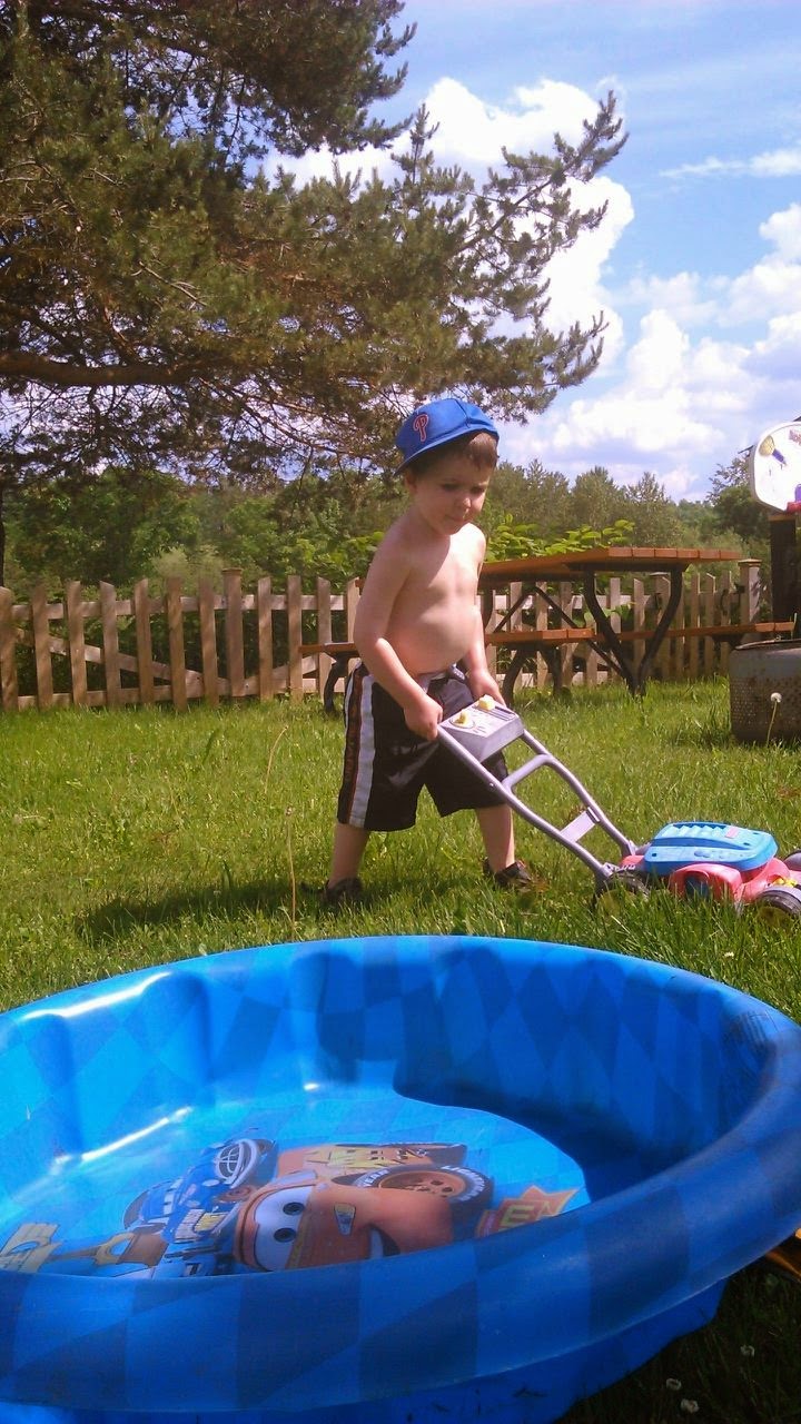 Service De Garde Les Petits Hiboux Du Lac | 926 Rue du Lac, Marbleton, QC J0B 2L0, Canada | Phone: (819) 887-1148