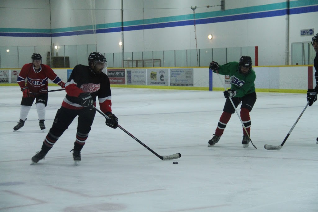 The Rinks at Summit Centre | 104-3600 Townline Rd, Abbotsford, BC V2T 5W8, Canada | Phone: (604) 504-7565