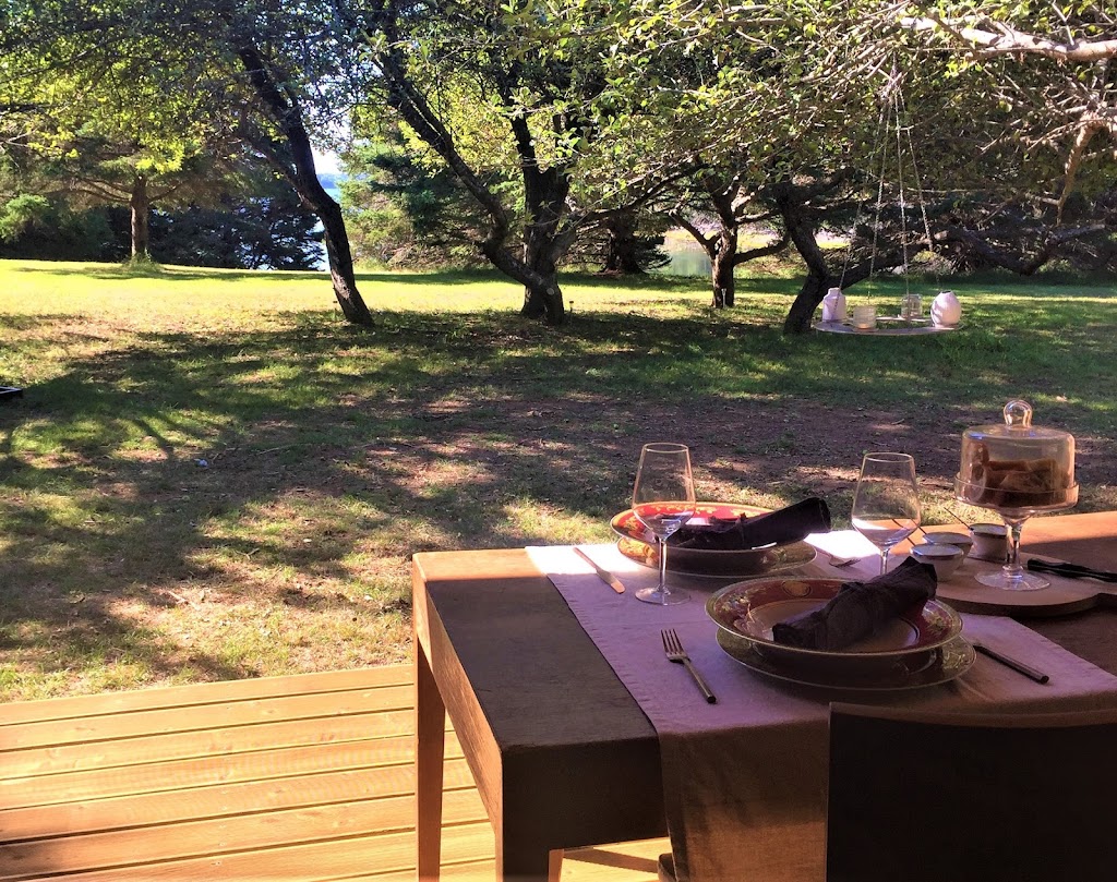 Gifford Island Glamping | 270 Gifford Island, Mahone Bay, NS B0J 2E0, Canada | Phone: (902) 266-3227