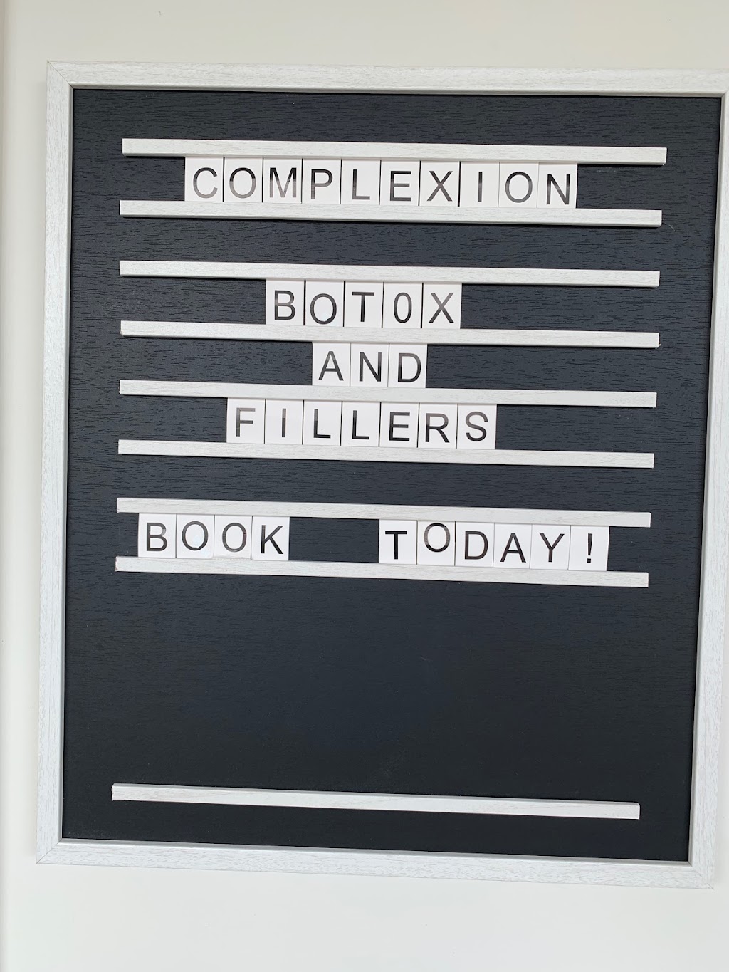 Port Hope Med Spa - Complexion | 121 Toronto Rd, Port Hope, ON L1A 3S5, Canada | Phone: (833) 527-3779
