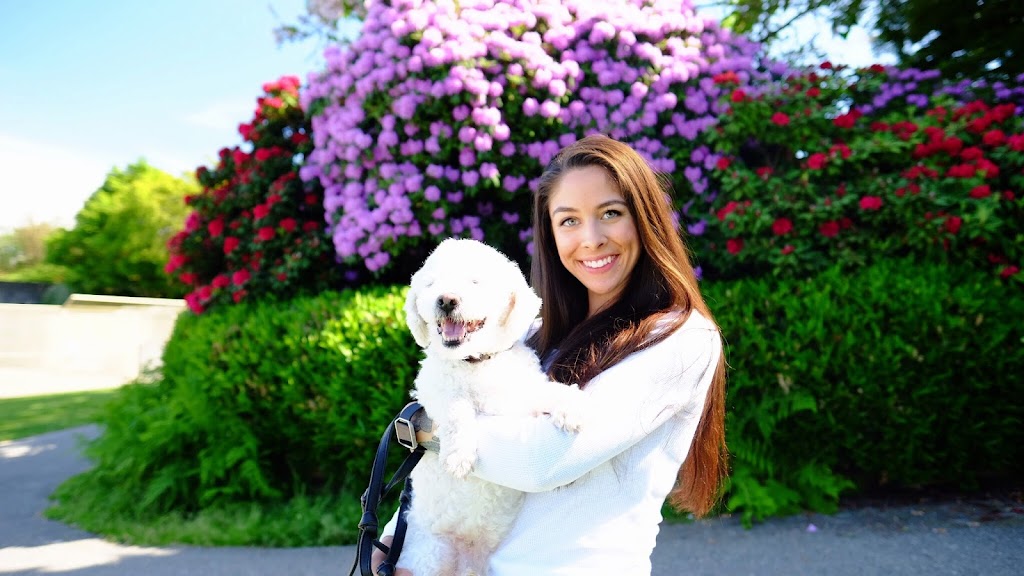 Happy Trots | 2170 W 3rd Ave, Vancouver, BC V6K 1L1, Canada | Phone: (604) 354-8321