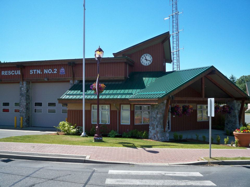Aerial Roofing | 606 Sutiacum Rd, Sooke, BC V9Z 1C1, Canada | Phone: (250) 474-1519