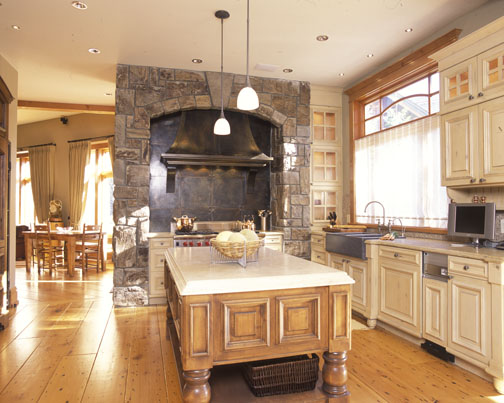 Williams Joinery | 2720 Cheakamus Way, Whistler, BC V8E 0M1, Canada | Phone: (604) 932-8805