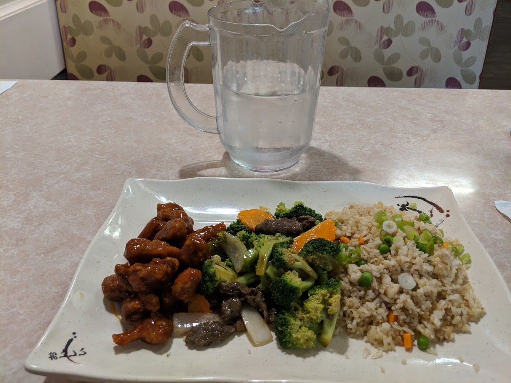 Hong Kong Cafe | 900 Sunnycrest Rd, Gibsons, BC V0N 1V9, Canada | Phone: (604) 886-3421