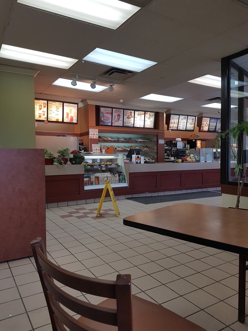 Country Style | 524 Wilson Heights Blvd, North York, ON M3H 2V6, Canada | Phone: (416) 630-4039
