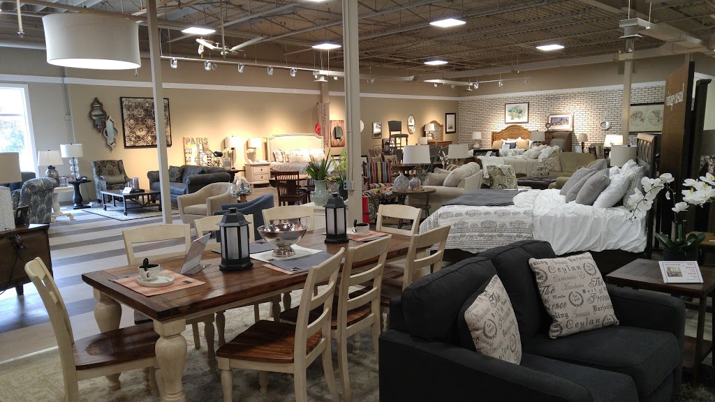 Ashley HomeStore | 707 St Lawrence St, Prescott, ON K0E 1T0, Canada | Phone: (613) 975-1160