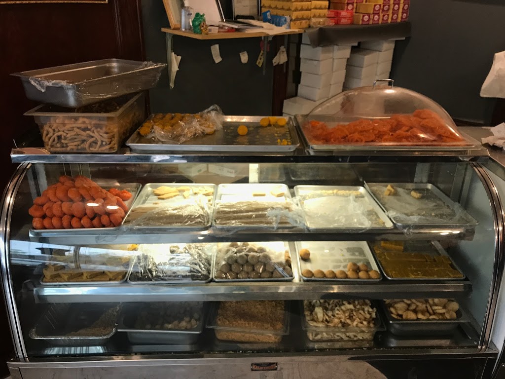 India Restaurant & Sweet Shop | 7196 Temple Dr NE, Calgary, AB T1Y 4Z4, Canada | Phone: (403) 280-4885