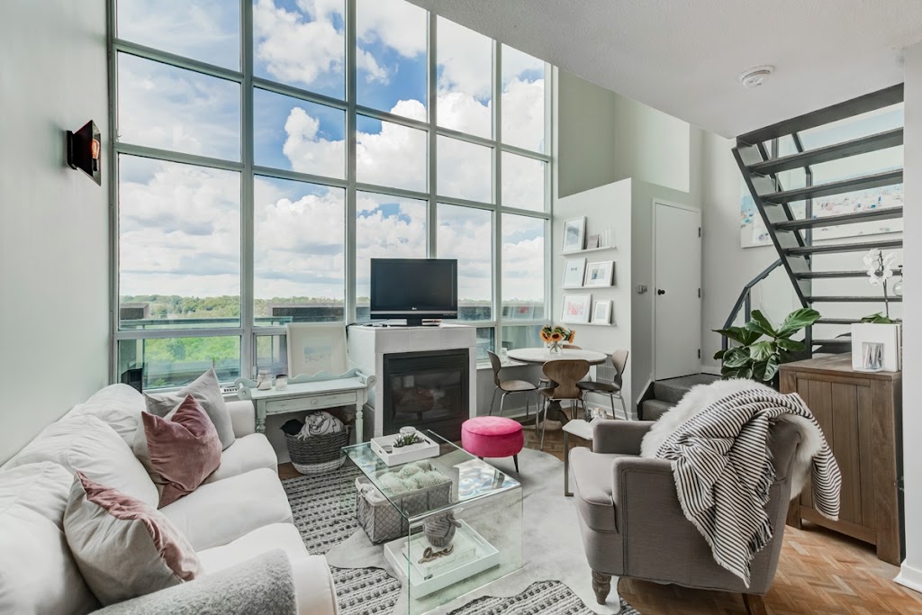 Adrian & Andrea | South Etobicoke Realtors | 112 Wheatfield Rd, Etobicoke, ON M8V 2P8, Canada | Phone: (416) 319-6893
