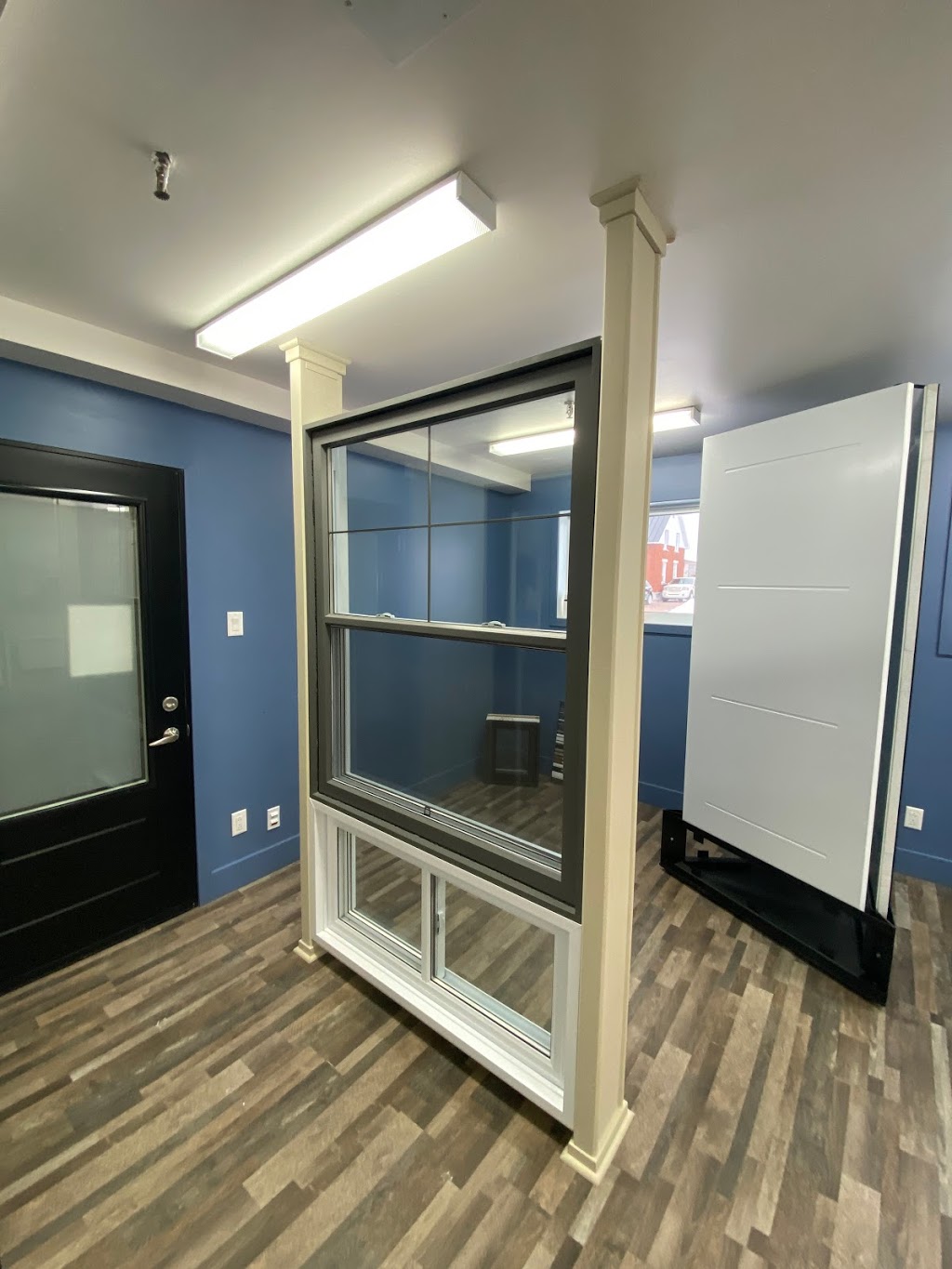 Touchette Portes et Fenêtres inc. | 1160 Rue de Versailles, Saint-Césaire, QC J0L 1T0, Canada | Phone: (450) 469-1451
