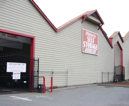 Lynden Heated Self Storage | 8329 WA-539, Lynden, WA 98264, USA | Phone: (360) 312-4405