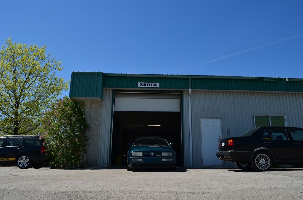 Le Garage Du Gars | 25 Rue des Entreprises, Sainte-Anne-des-Plaines, QC J0N 1H0, Canada | Phone: (438) 826-6835