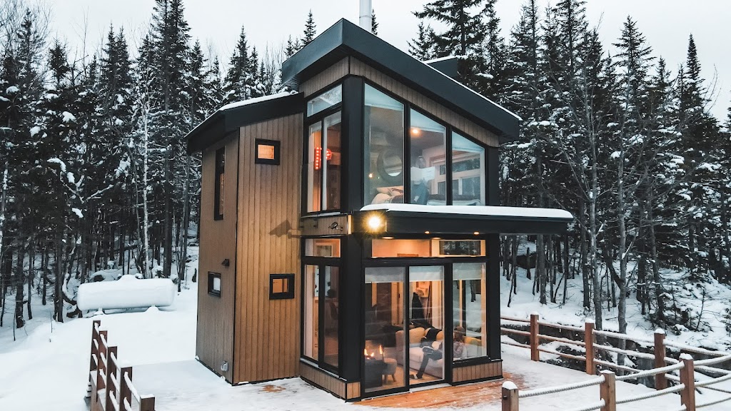 Le Panörama - Relais Rustique | 33, chemin de lOurs Noir Domaine Maelström, Lac-Beauport, QC G3B 1B3, Canada | Phone: (418) 802-3475