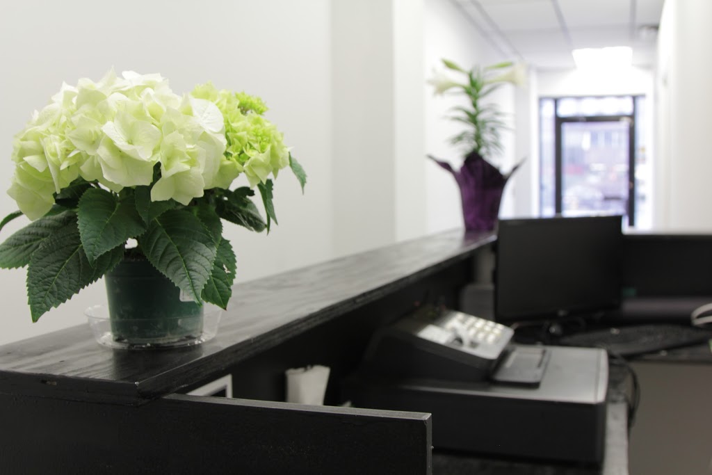 HQ Wax Bar | 2555 Eglinton Ave E Unit 2A, Scarborough, ON M1K 5J1, Canada | Phone: (416) 901-6657