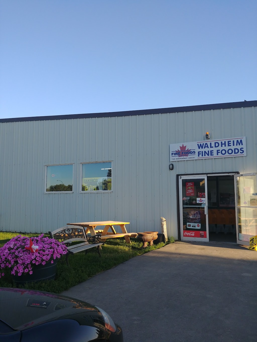 Waldheim Fine Foods | 406 1st St N, Waldheim, SK S0K 4R0, Canada | Phone: (306) 945-2033
