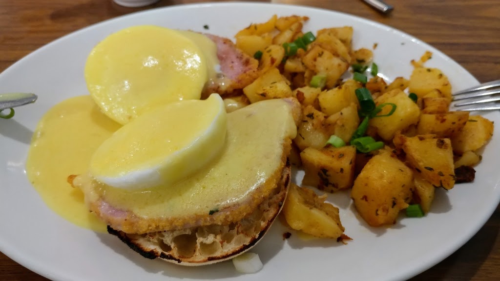 West Bowmanville Family Restaurant | Bowmanville, ON L1C 2H6, Canada | Phone: (905) 623-3223