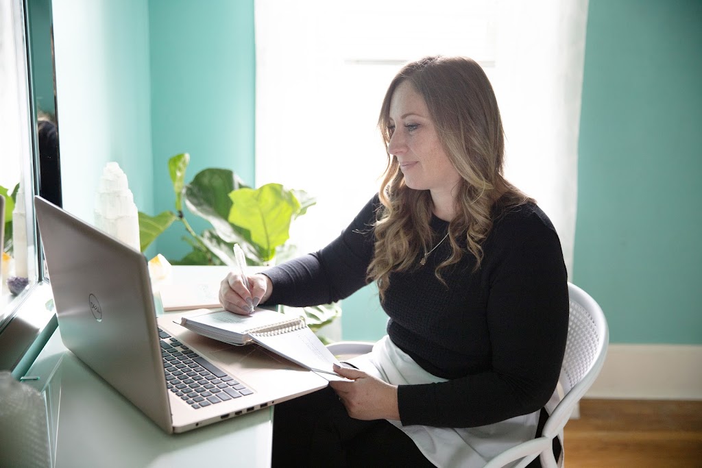 Virtine Fromm Photography | 20 St Charles St W, Maryhill, ON N0B 2B0, Canada | Phone: (519) 222-8880