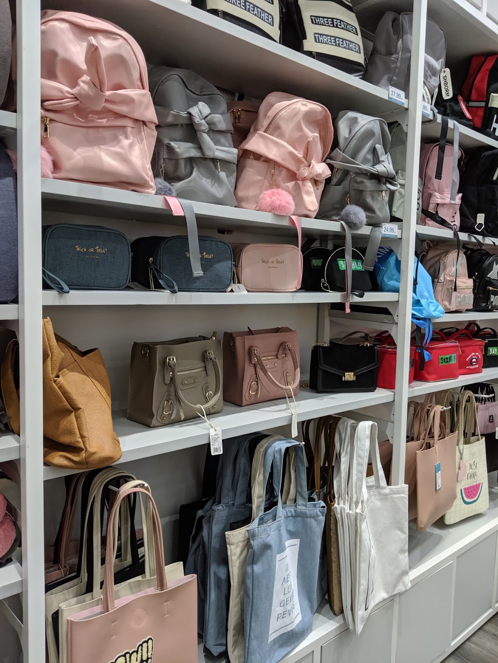 Ximivogue | Islington - City Centre West, Toronto, ON M9C 1B8, Canada