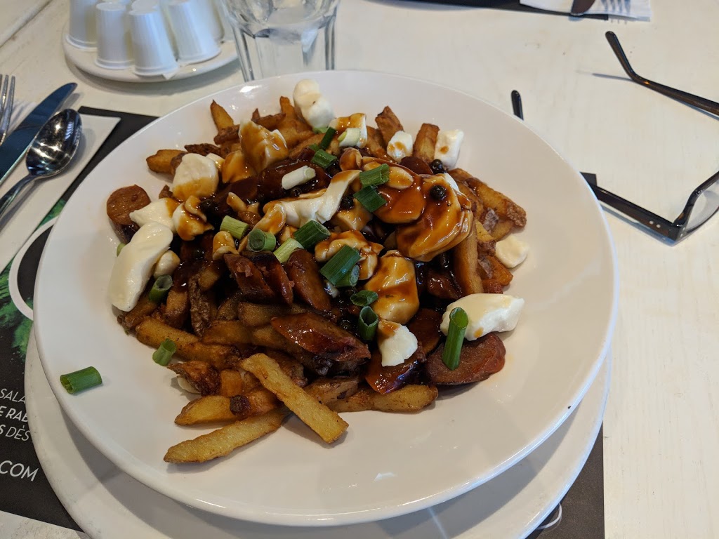 Cosmos Lévis | 5700 Rue J.-B.- Michaud, Lévis, QC G6V 0B1, Canada | Phone: (418) 830-8888